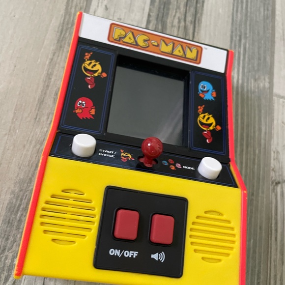 Mini Pac-Man Game - Picture 4 of 8